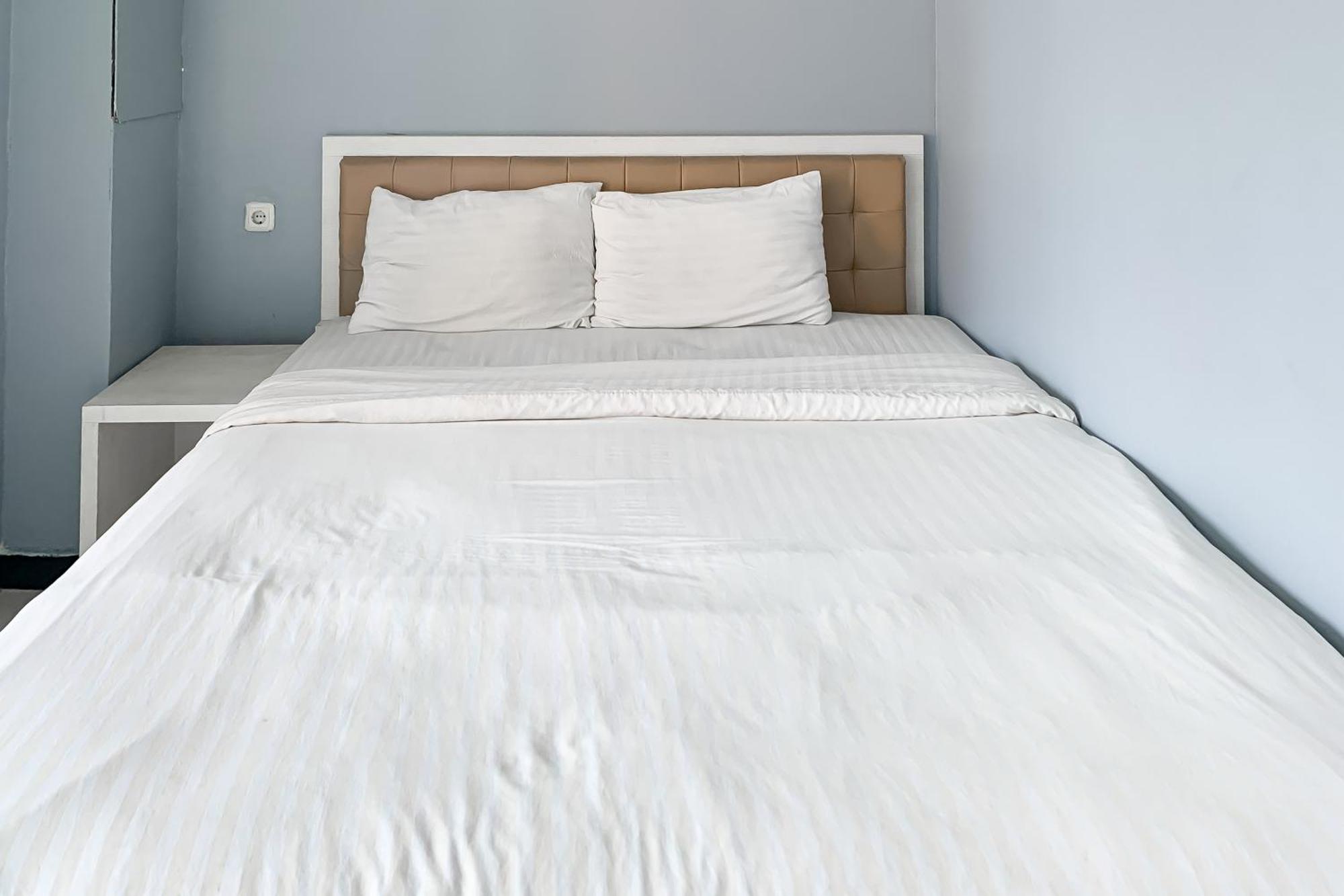 Karins Guesthouse Syariah Redpartner バンドゥン エクステリア 写真